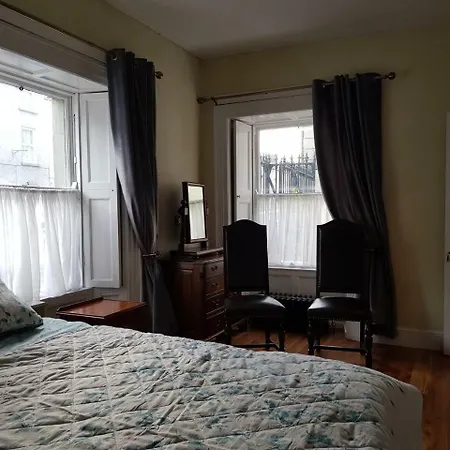 The Forum Mountmellick - Tourist Hostel * Mountmellick