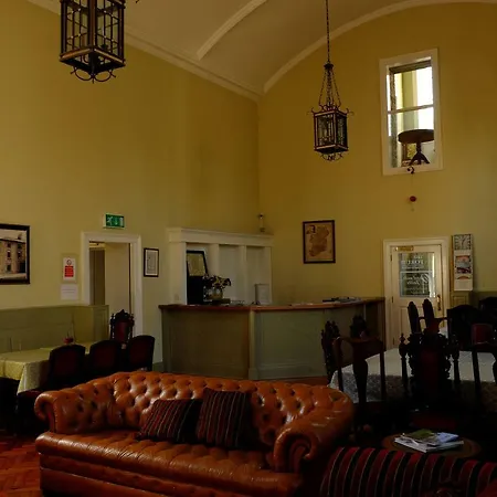 ホステル The Forum Mountmellick - Tourist Hostel